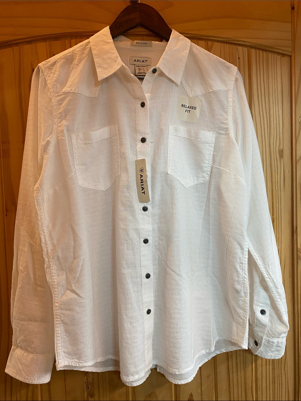 Ariat W’s Relaxed Fit White Button-Down Billie Jean LS